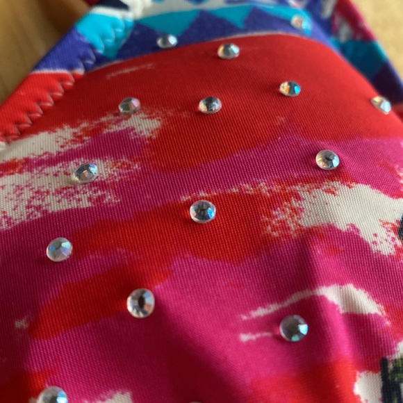 Juicy Couture swim top size M pre-owned condition - Picture 9 of 11